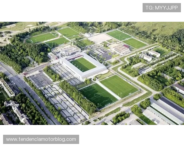 上海天娜足球俱乐部的训练基地介绍及青训体系建设,培养未来足球之星的摇篮 上海天娜足球俱乐部的训练基地介绍及青训体系建设,培养未来足球之星的摇篮